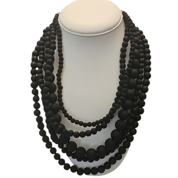 Black matte multiple strands statement necklace and earrings set - Picture 1 of 4